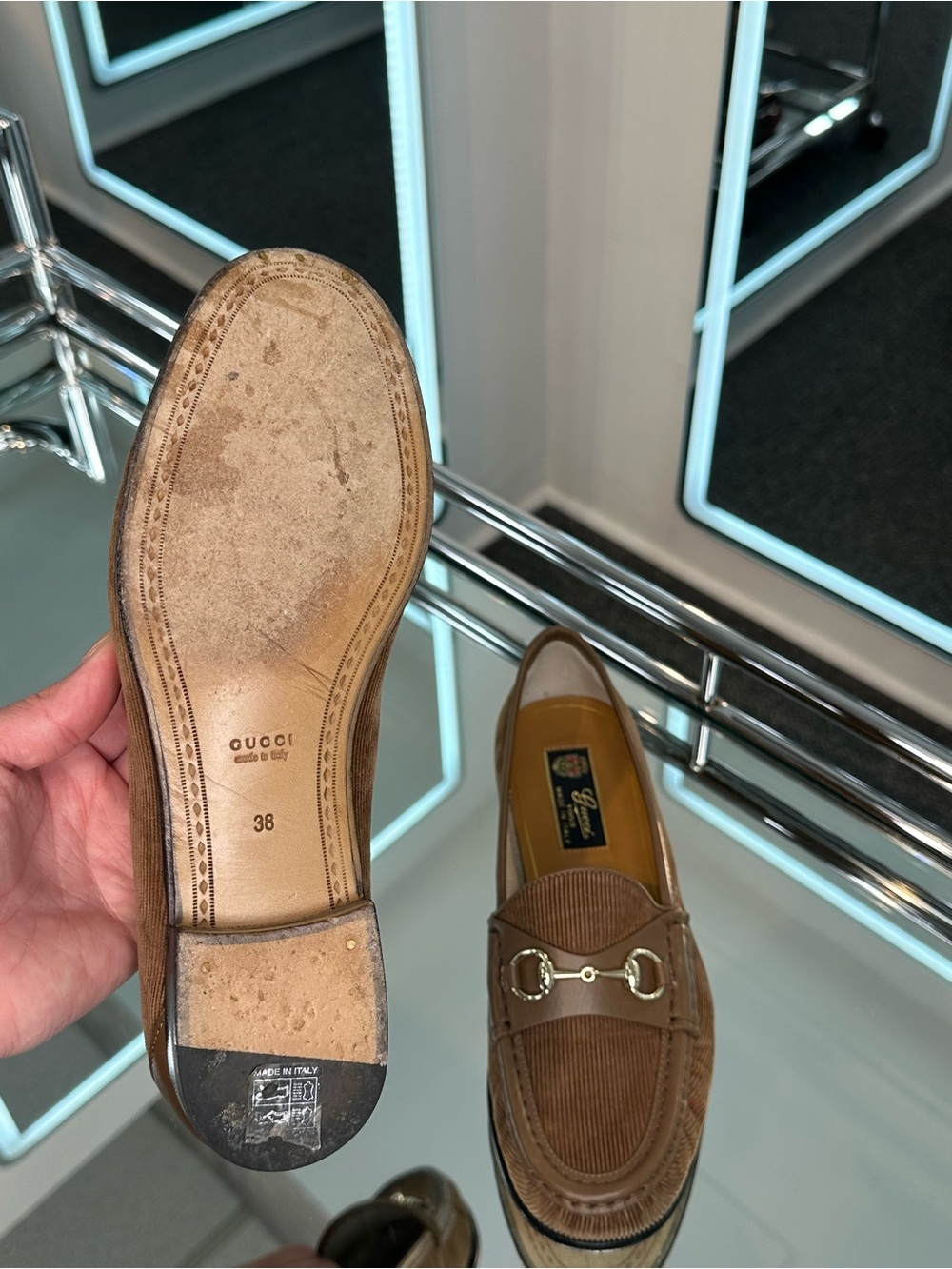Gucci Corduroy Loafer - Picture 8 of 11